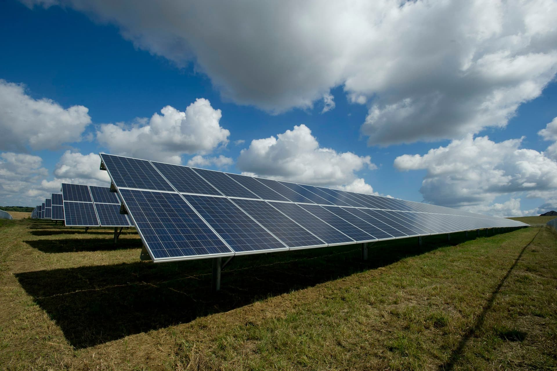 Rooftop solar array designed as part of a wider energy system